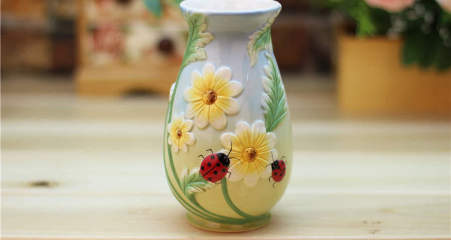 Smelling The Fragrance Decorative Ceramic Vases